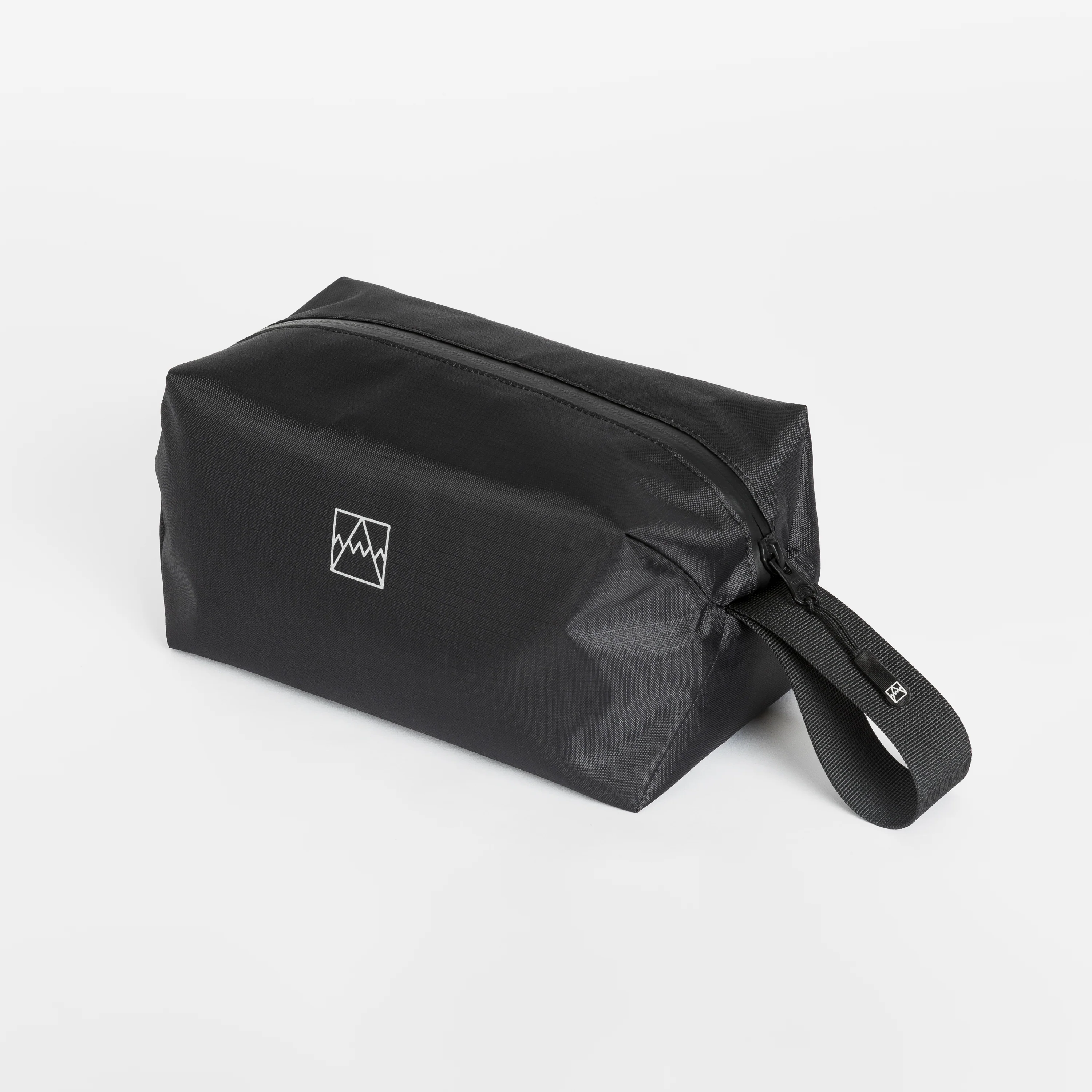 The Wash Bag 2022 - Image 6