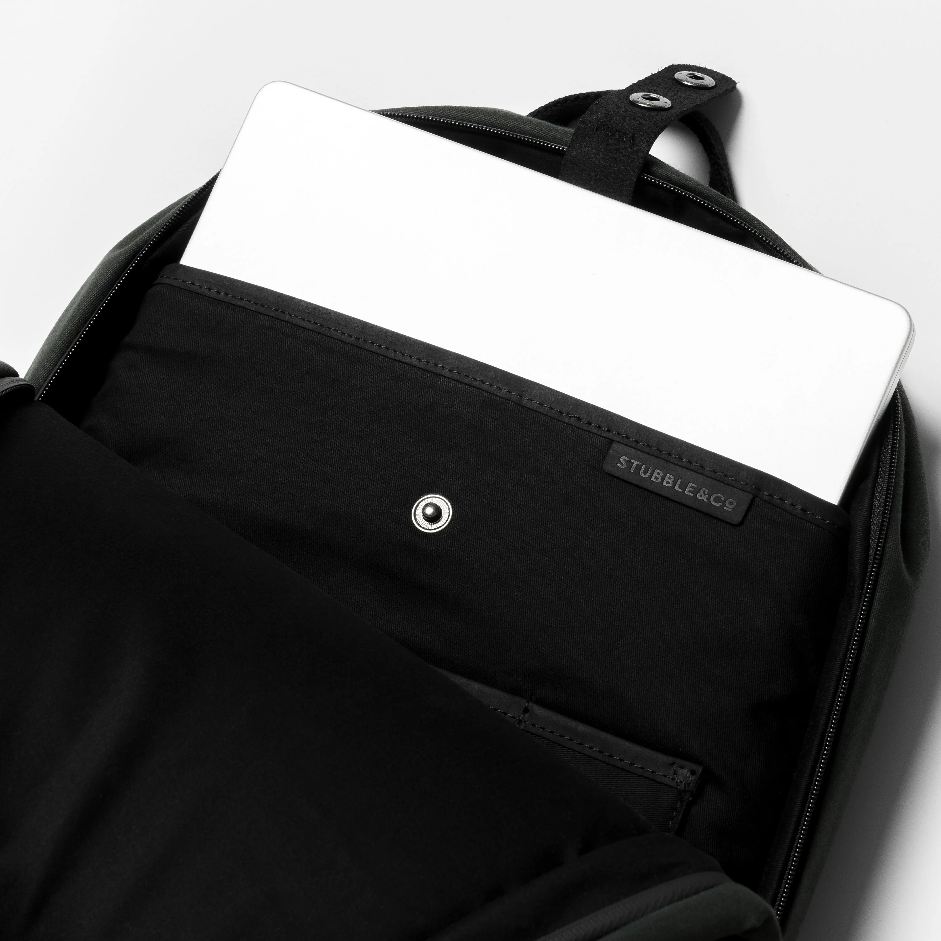 Classic Backpack 15L - Image 15