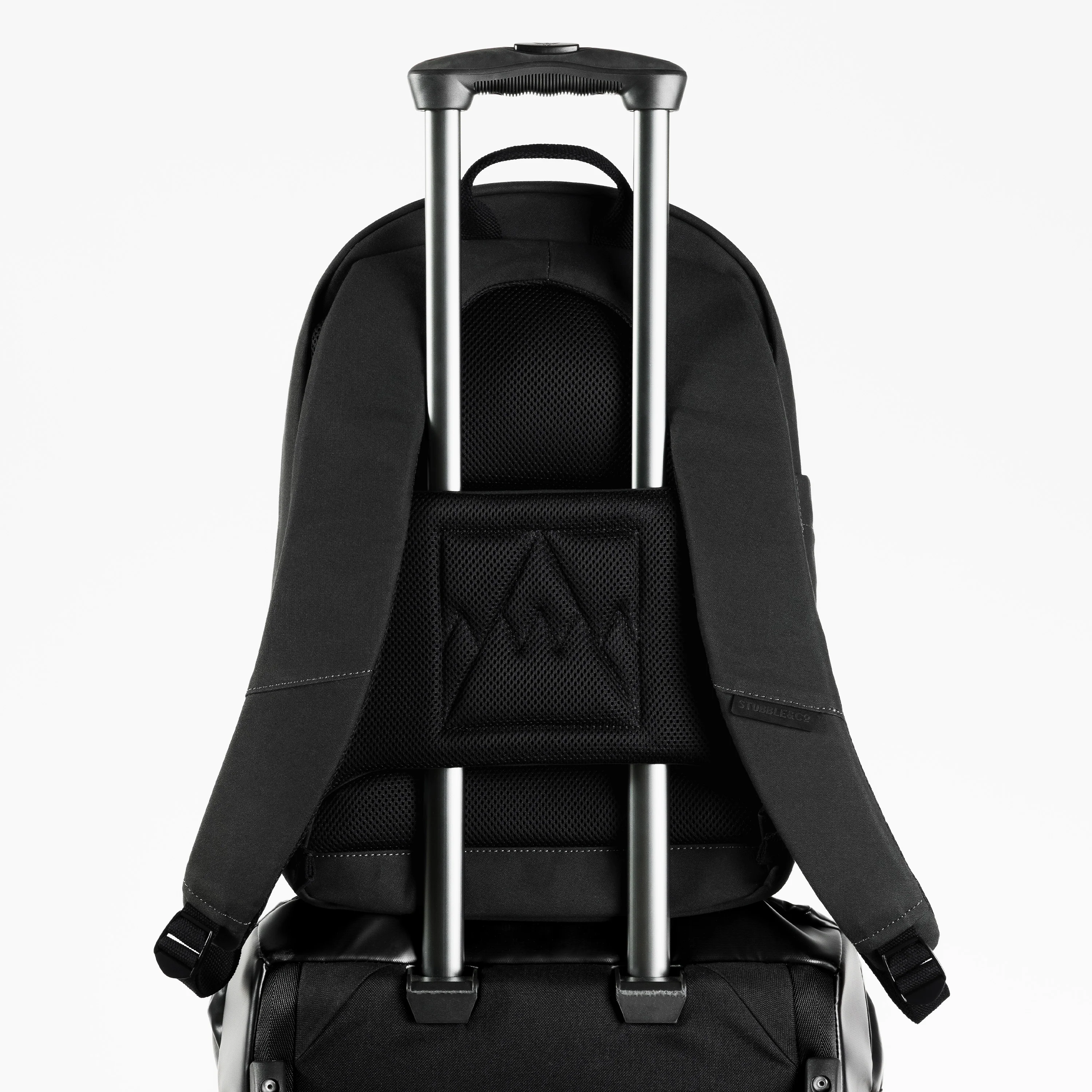 Classic Backpack 15L - Image 7