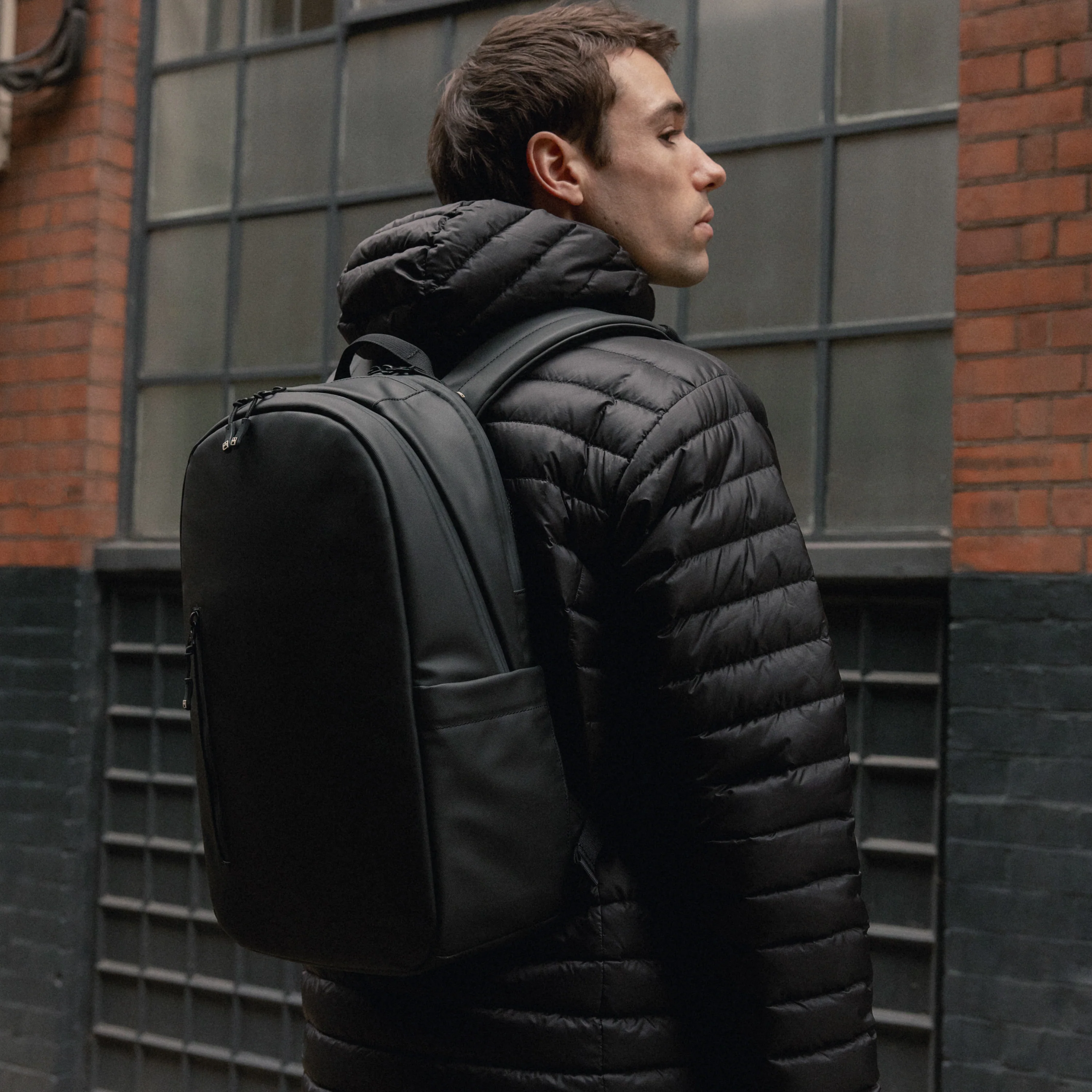 Everyday Backpack 15L - Image 13