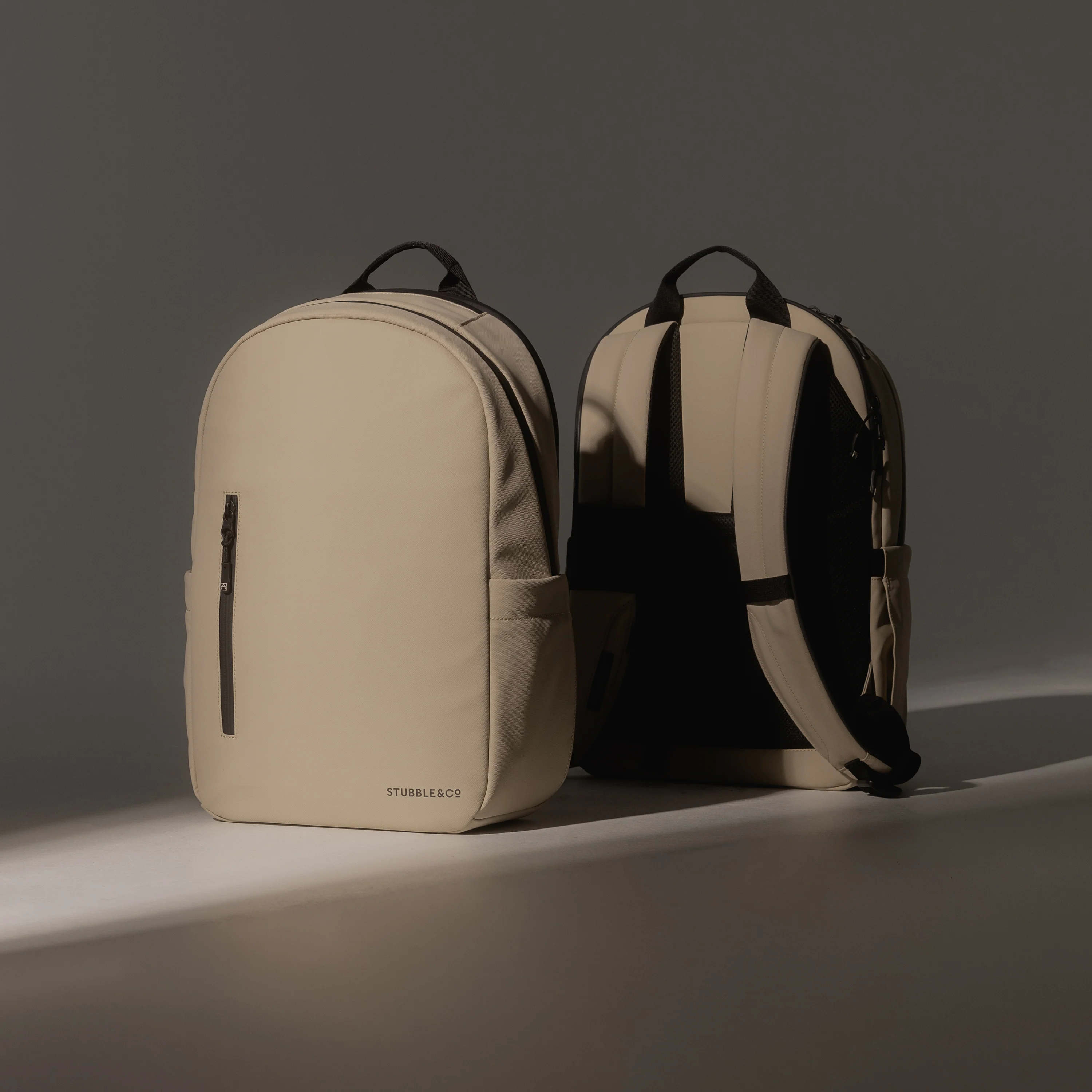 Everyday Backpack 20L - Image 54