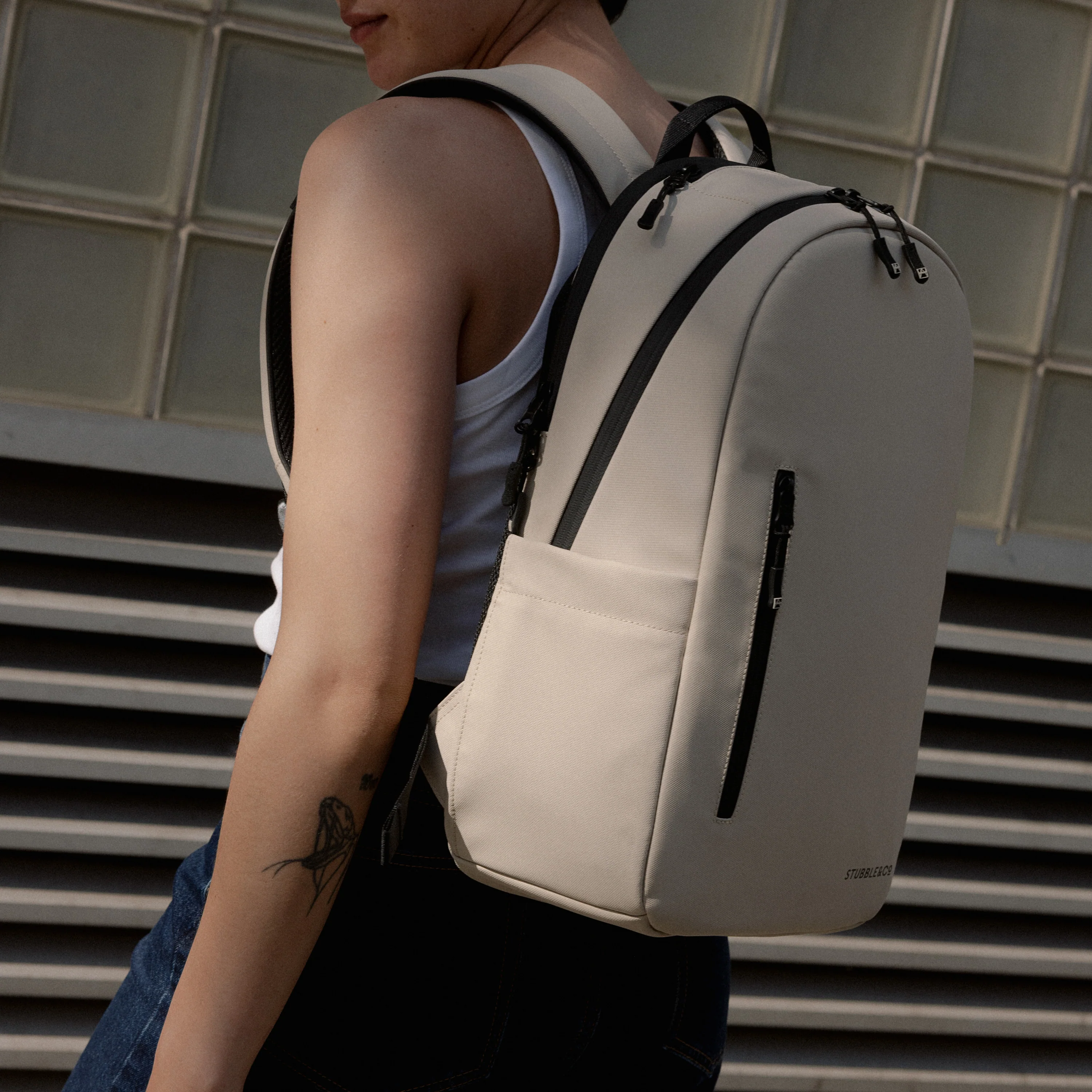 Everyday Backpack 15L - Image 48