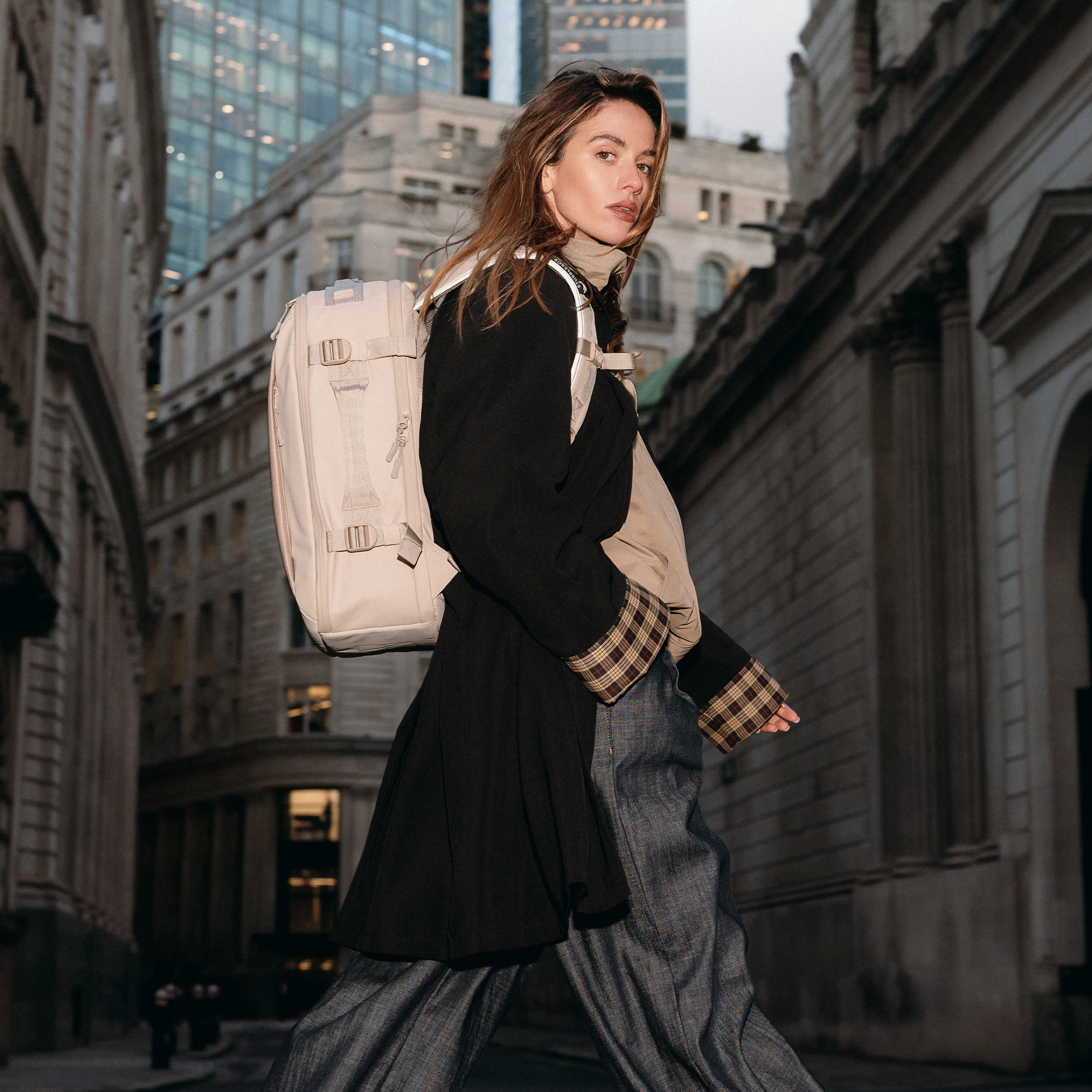 Hybrid Backpack 20L - Image 47