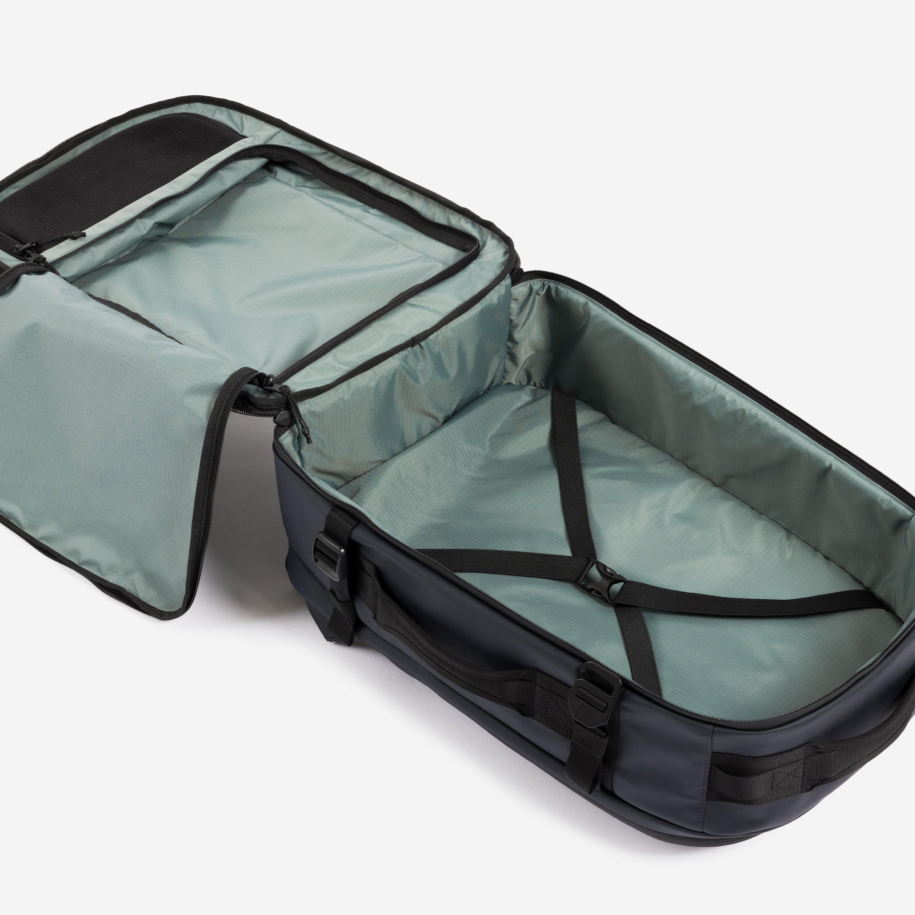 Hybrid Backpack 30L - Image 19