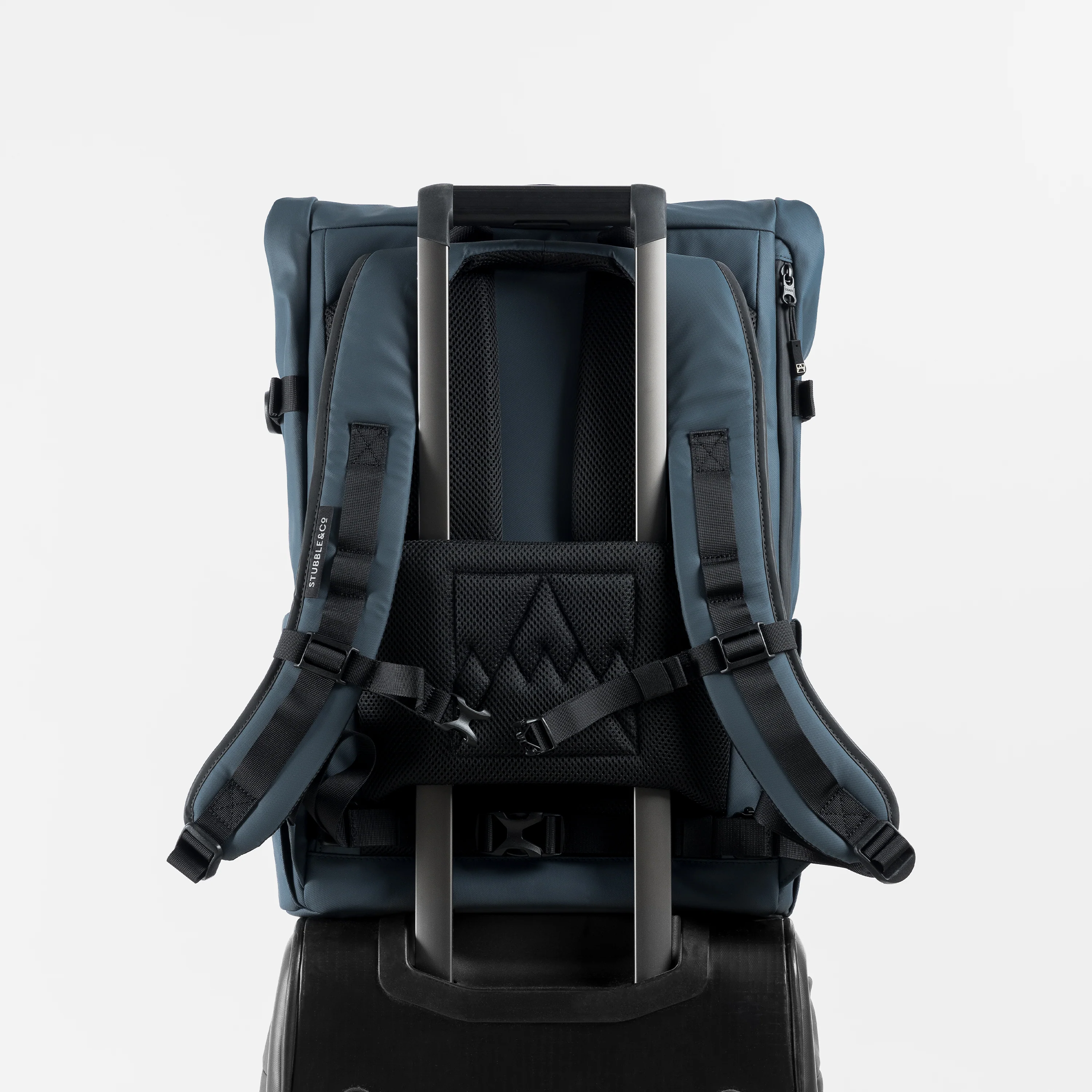 The Roll Top 30L - Image 18
