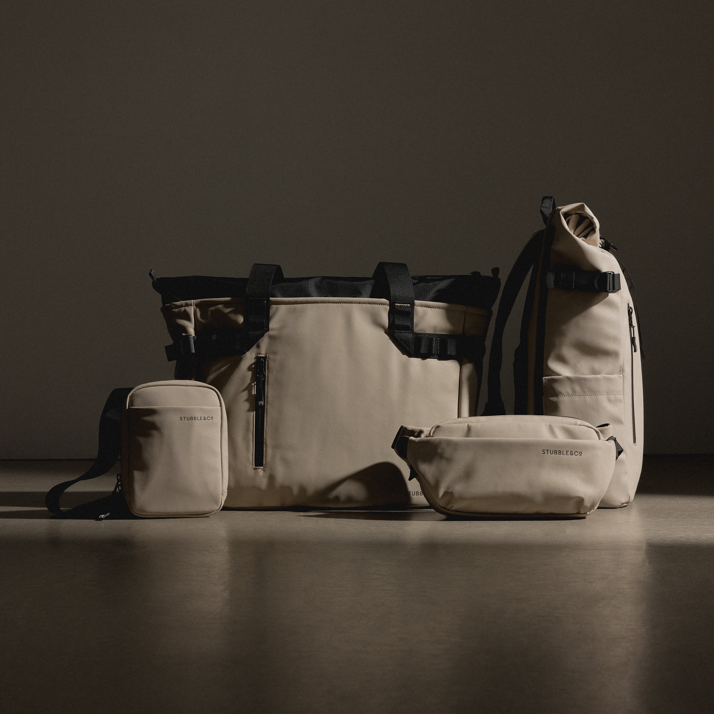 Laptop Tote 20L - Image 28