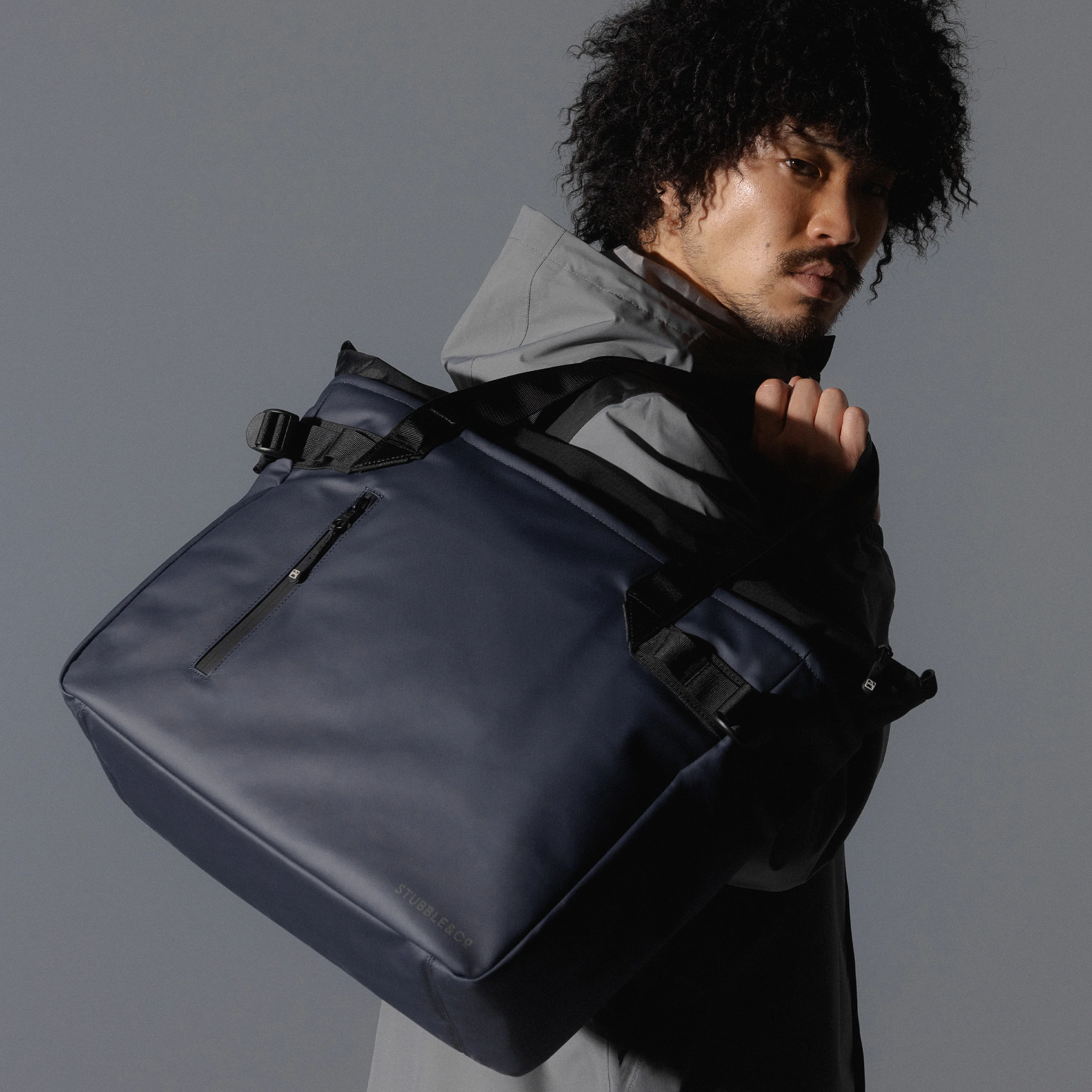 Laptop Tote 20L - Image 45