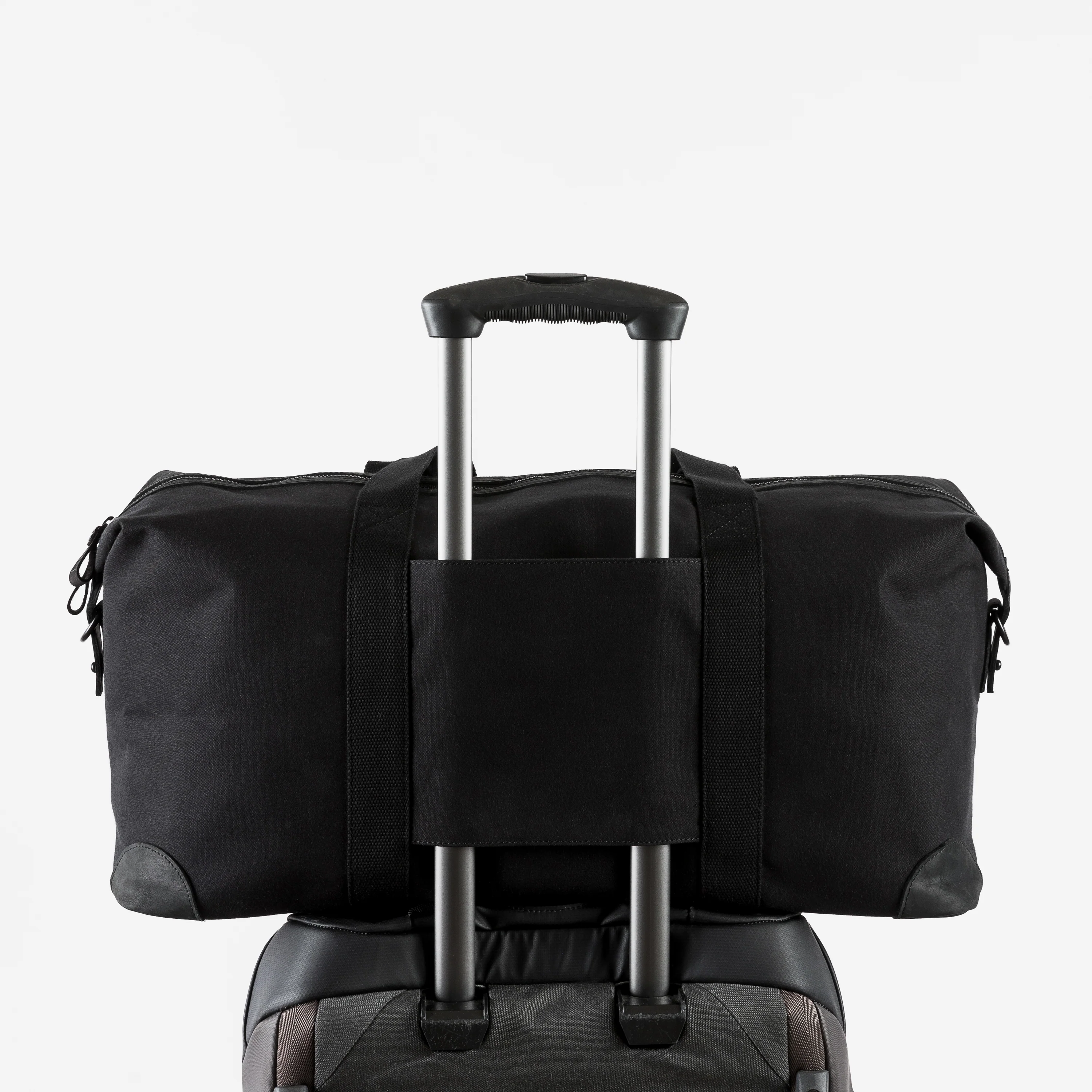 Weekender Duffel 30L - Image 15