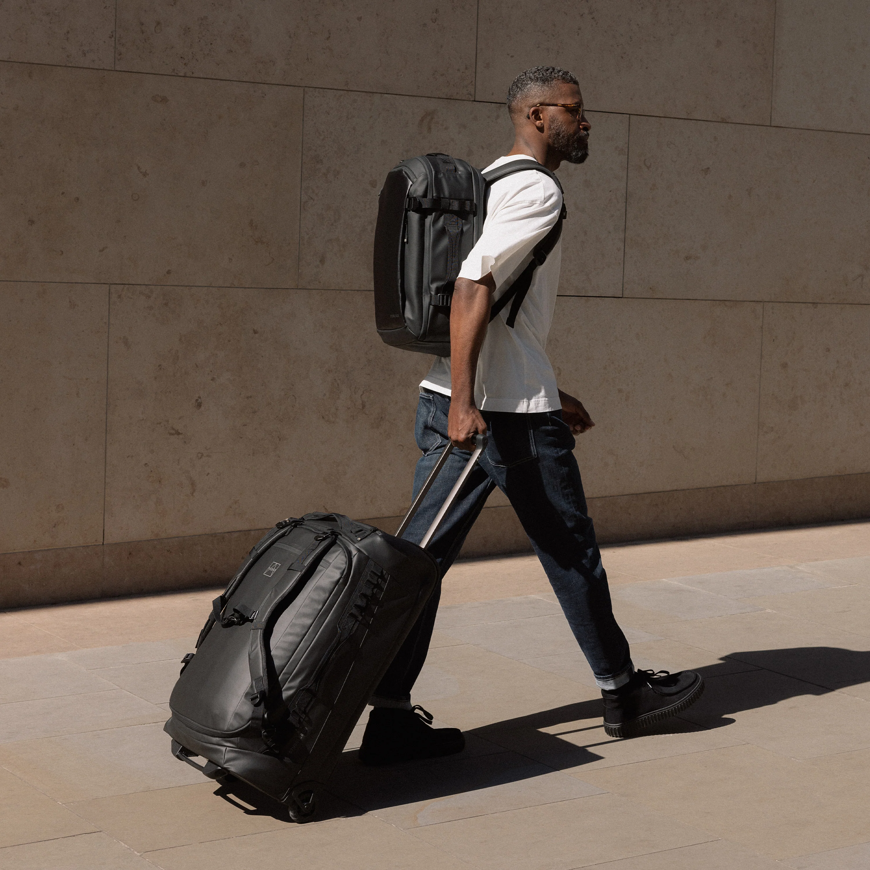 Wheeled Duffel 80L - Image 7